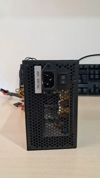 Fuentes de Alimentación Tecens 650W y B-Move 600W