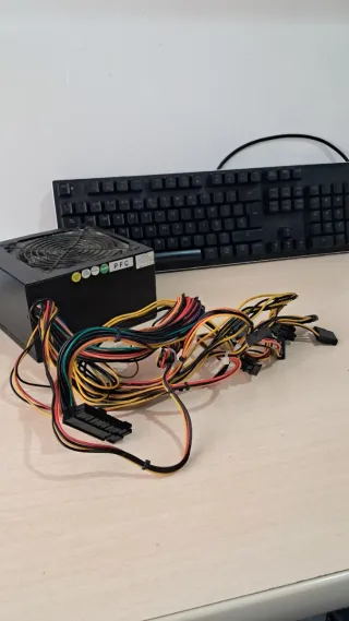 Fuentes de Alimentación Tecens 650W y B-Move 600W