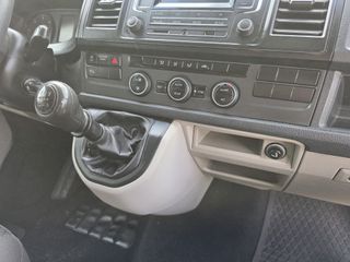 Volkswagen Caravelle Premium Largo 2.0 TDI 110kW15