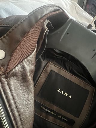 Cazadora Efecto Piel Zara Hombre Talla M