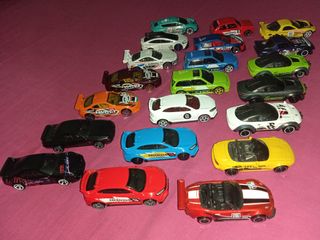 137 Hot Wheels