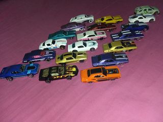 137 Hot Wheels