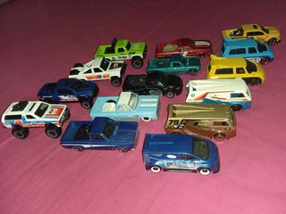 137 Hot Wheels