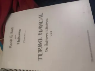 Guitarra Eléctrica Negra + Amplificador Nux