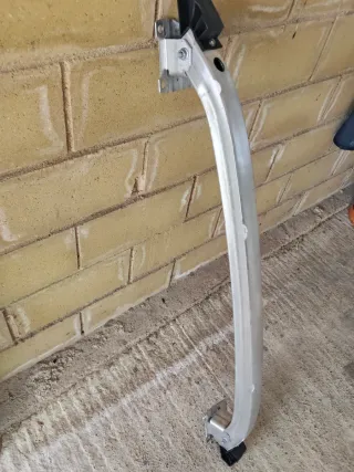 Refuerzo Paragolpes Delantero