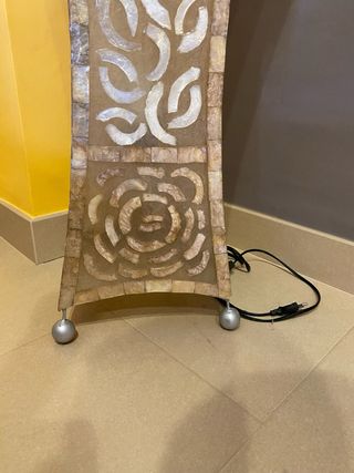 Lámpara de pie decorativa