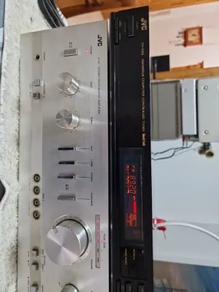 Sintonizador JVC FX-330L Quartz Lock