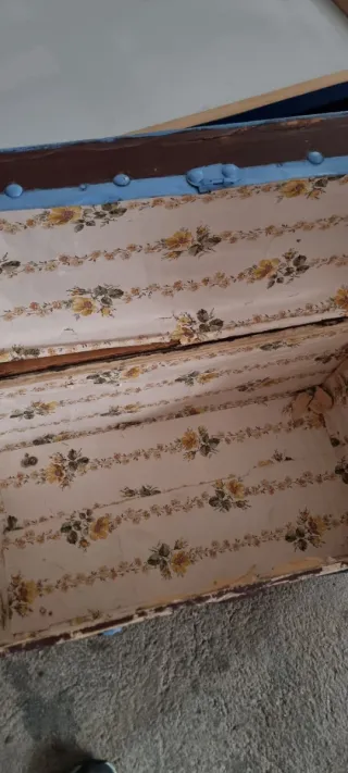 Cofre pequeño madera