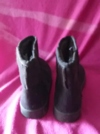 ZAPATILLAS:GRISES T37/BLANCAS T40:1 PARX1,5€