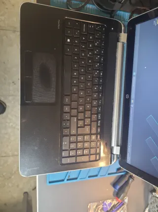 Portátil HP 15 para Internet y Ofimática