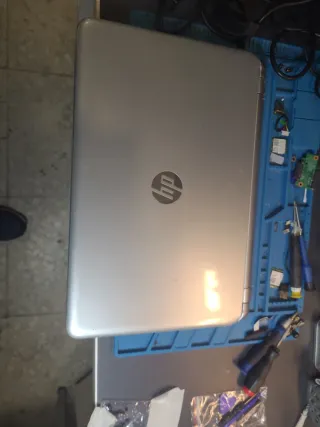 Portátil HP 15 para Internet y Ofimática