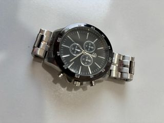 Reloj Acero Negro y Plateado