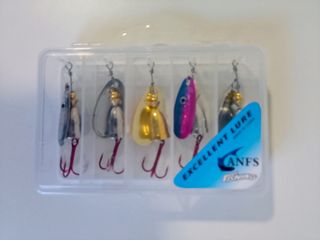 5 Cucharas de Pesca Plomadas 7gr + Caja