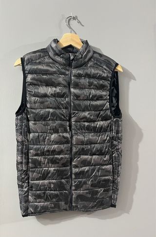 Chaleco acolchado camuflaje