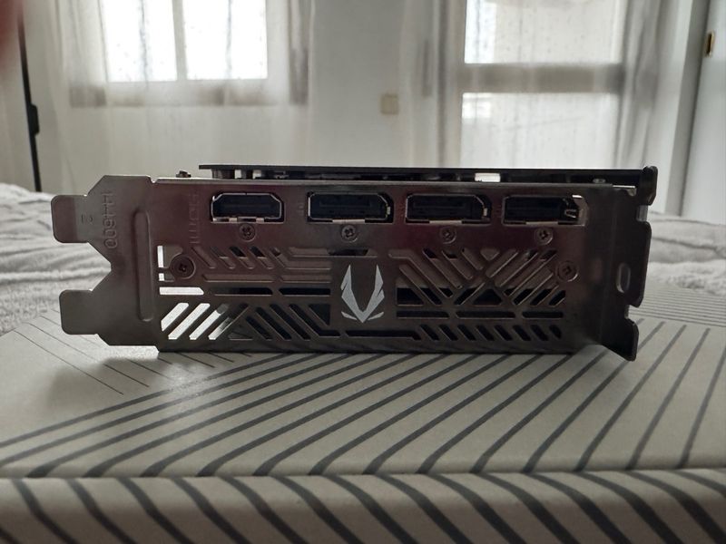 Tarjeta Gráfica Zotac GeForce RTX 5060 Ti 16GB afbeelding 4