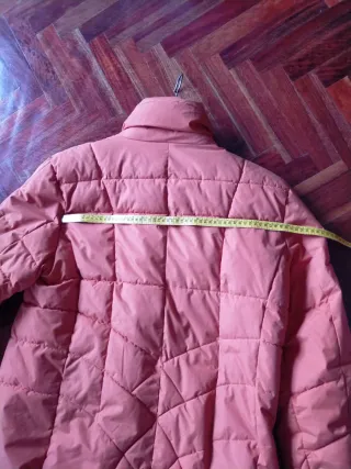 Chubasquero naranja acolchado mujer