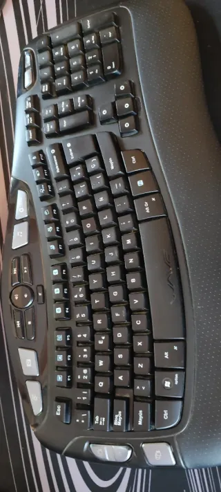 Logitech Wave Teclado + Ratón Inalámbrico