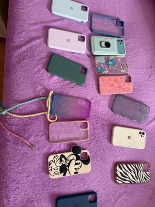 iPhone 14 256GB Negro. Se regalan las fundas