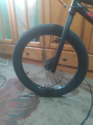 Bicicleta BMX Malossi