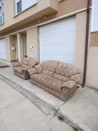 Conjunto de 2 sofás de tela