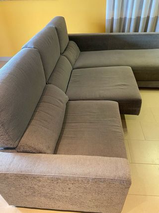 Sofá modular gris tela