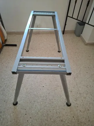 Estructura de mesa escritorio metálica