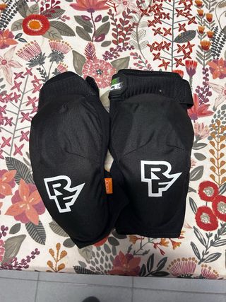 Coderas Race Face Ambus D30