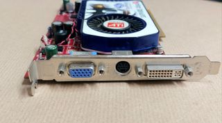 VGA Sapphire ATI Radeon X1650 512MB DDR2 AGP