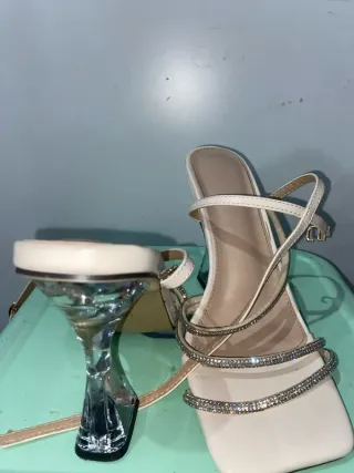 Sandalias Shein tacón tiras brillos T40