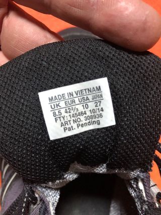 Zapatillas montaña Salomon Goretex Talla 42 2/3