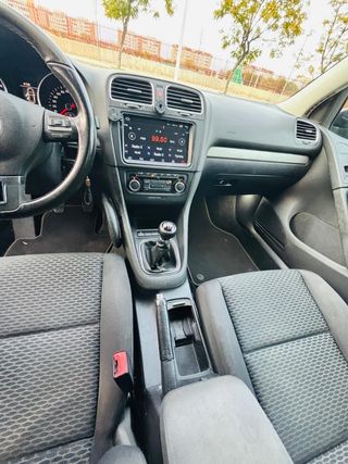 Volkswagen Golf 2011