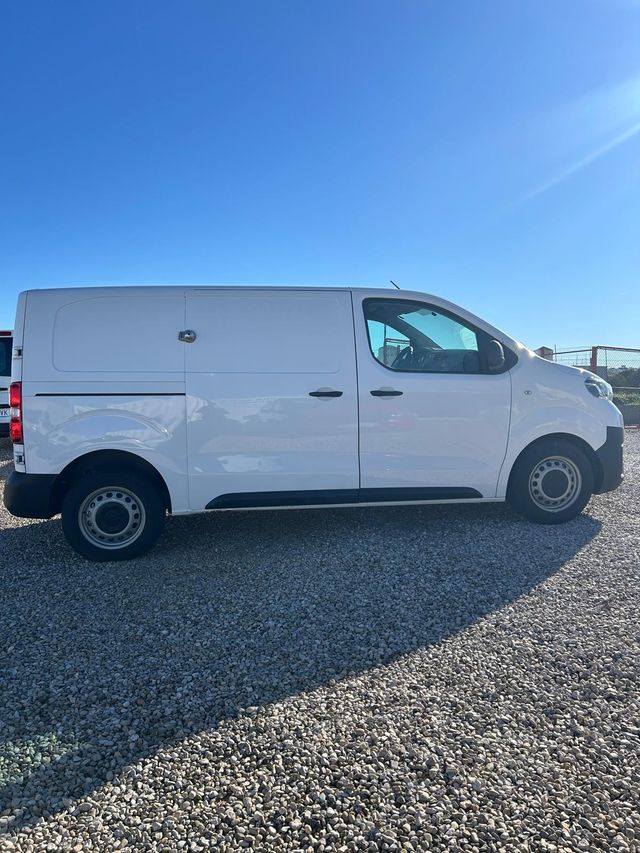 Toyota Proace FU. MEDIO (L1) 2.0D 90kW COMFORT CARGA +