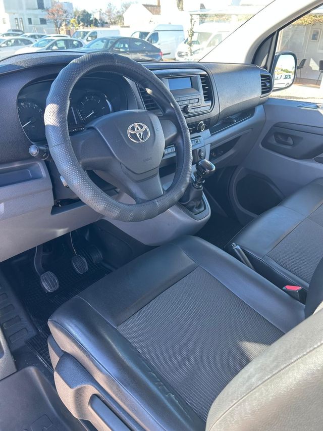 Toyota Proace FU. MEDIO (L1) 2.0D 90kW COMFORT CARGA +