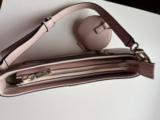 Bolso Guess Alexie Rosa con Monedero