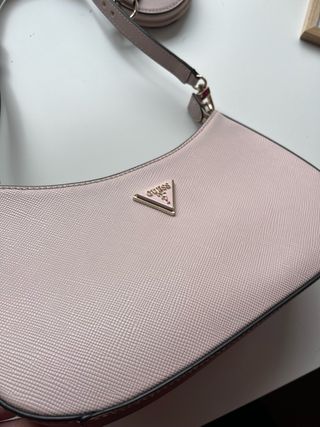 Bolso Guess Alexie Rosa con Monedero