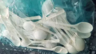 Vajilla Desechable Plástico y Papel