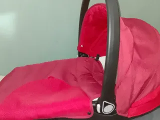 Capazo bebé Chicco con sombrilla