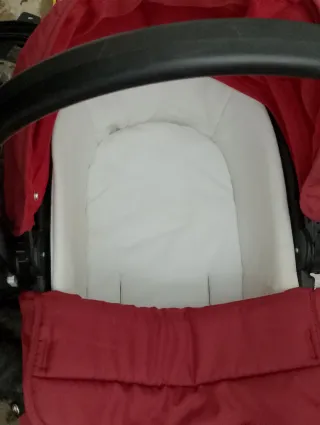 Capazo bebé Chicco con sombrilla