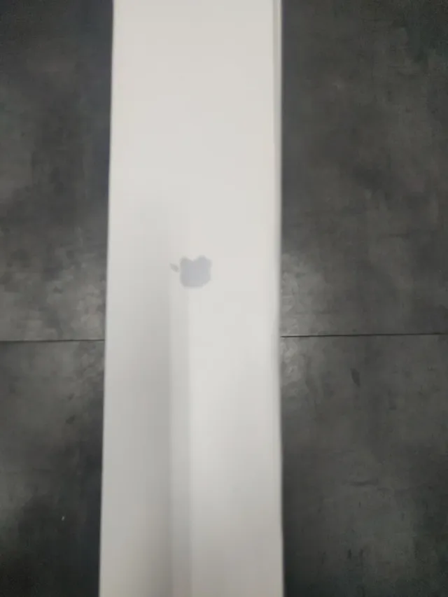 Caja vacía MacBook 16 Pro