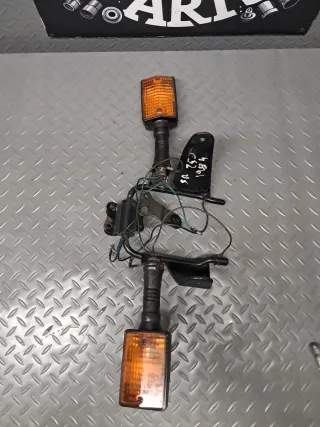 Soporte Faro Intermitentes Yamaha SR 250