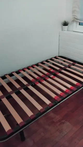 Somier lamas elevable 105x190.  Lo tengo en Barcel