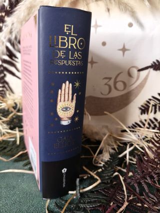 El Libro de las Respuestas · Confía en tu Oráculo