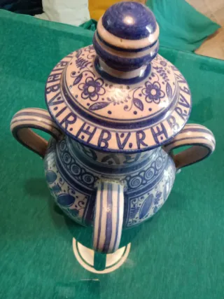 Jarrón tibor antiguo ruso azul y blanco