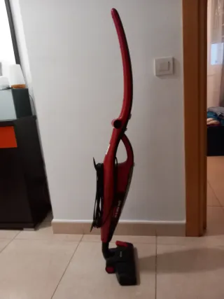 Aspirador de mano Ariete