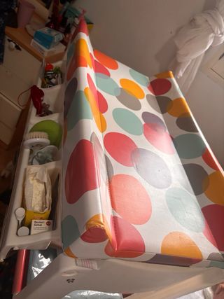 Bañera y cambiador Cosatto