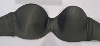 Sujetador Mercedes T/85B. Color Negro