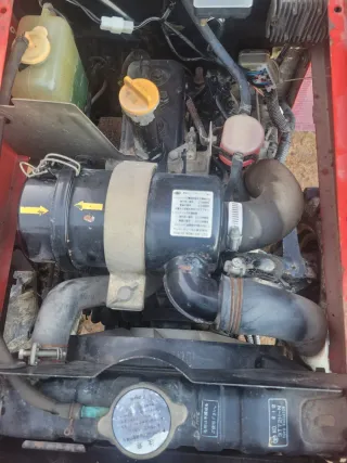 Mini tractor Yanmar F16D con fresa