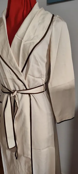 Bata seda vintage hecha a mano