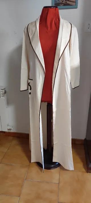 Bata seda vintage hecha a mano