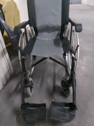 Silla ruedas plegable